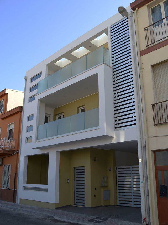 Thumbnail Image 1